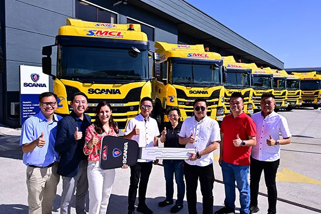 Scania Scania Super XT Trucks - Handover
