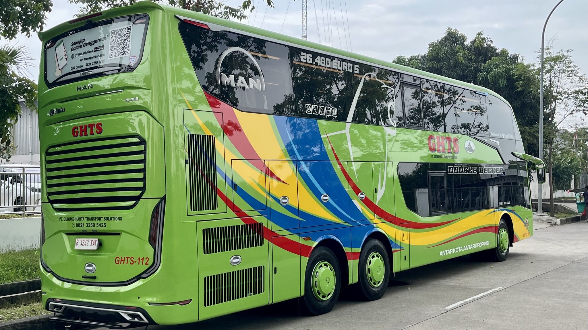 Gunung Harta's brand new MAN coach.
