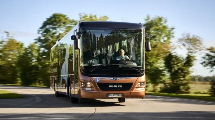 MAN Lion’s Intercity with D15 EfficientHybrid powertrain 2025