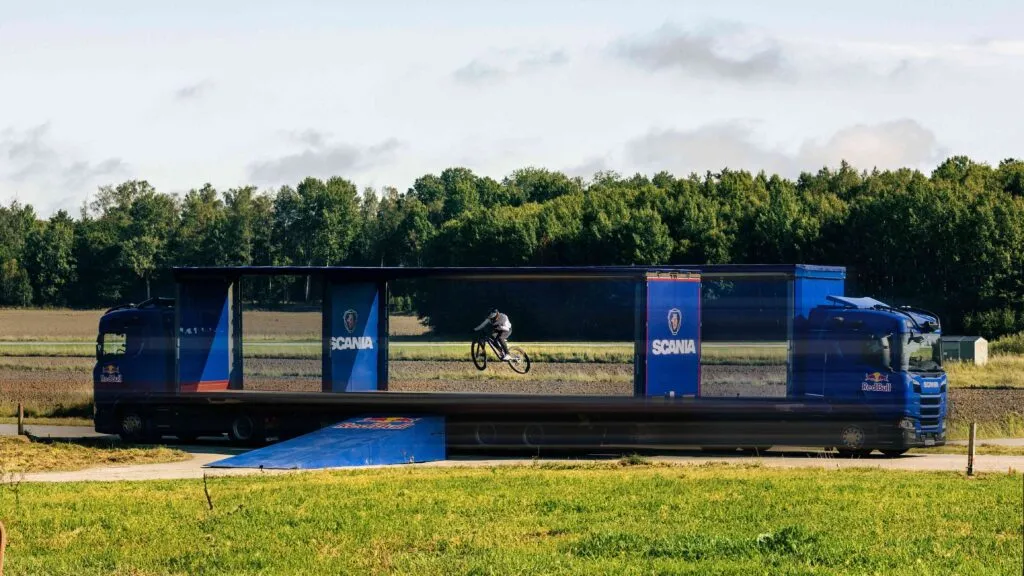 Scania autonomous truck stunt with Red Bull and PlusAI