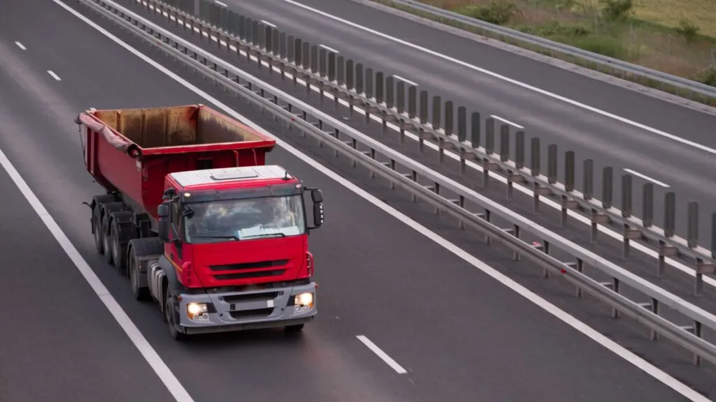 Malaysia Commercial Vehicle Sales Hold Firm